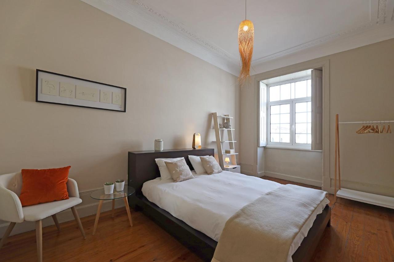 Flh Porto Classic Apartment With Parking Екстериор снимка